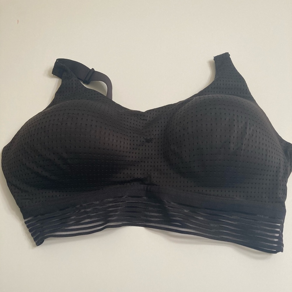 Women’s Victoria’s Secret Sports Bra 36D